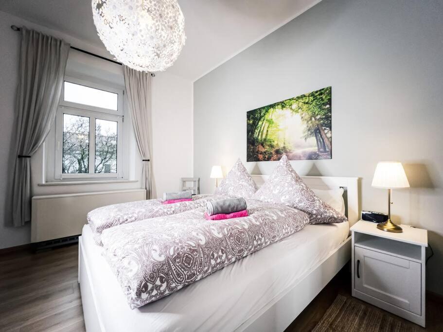 ►Top Wohnung Naehe Porsche, Flughafen, Messe & Bmw◄ لبسيا المظهر الخارجي الصورة
